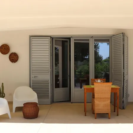 Casa Mare E Natura Apartment *